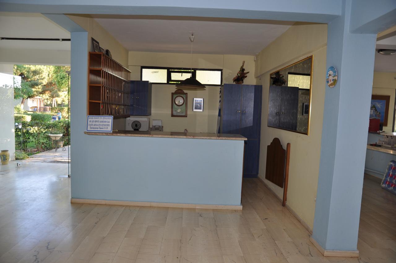 Hotel Dougas Arkoudi Esterno foto